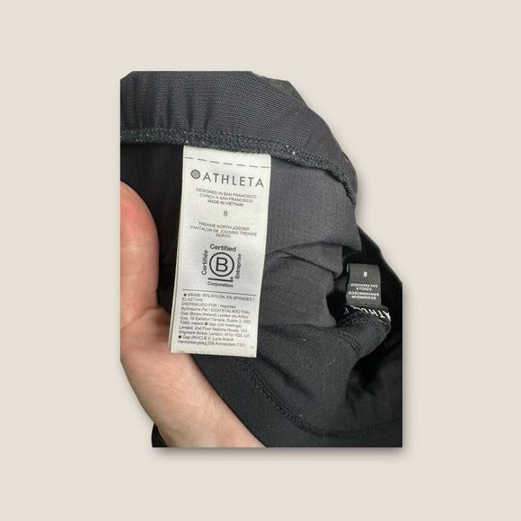 Athleta Trekkie North High Rise Jogger Black Size 8 - Picture 6 of 6